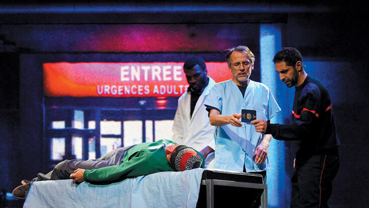 Theatre - "Passeport"