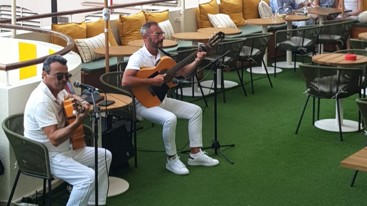 Les Lives du Summer Bar